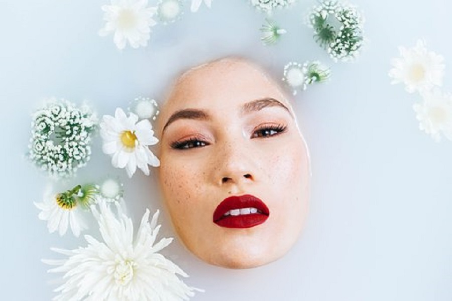 Lire la suite à propos de l’article Sublimez votre beauté : conseils et astuces pour un soin visage parfait