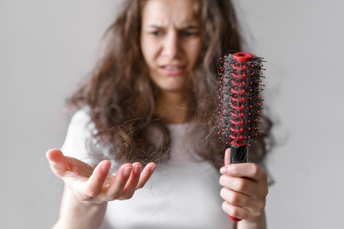 Lire la suite à propos de l’article Des solutions naturelles pour contrer la perte de cheveux